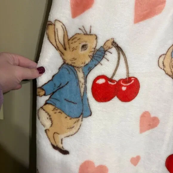 Peter Rabbit Beatrix Potter Valentines Day Blanket Strawberry Cherry Heart NWT - Picture 2 of 8